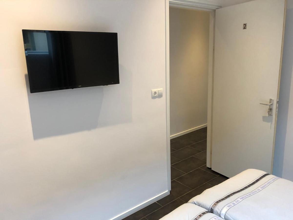 'T Posthuys Bed and Breakfast Leens Εξωτερικό φωτογραφία